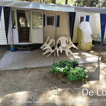 Mipro Mobilhome 营地 *