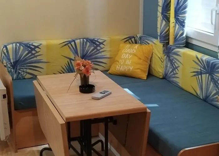 Mipro Mobilhome אתר קמפינג *