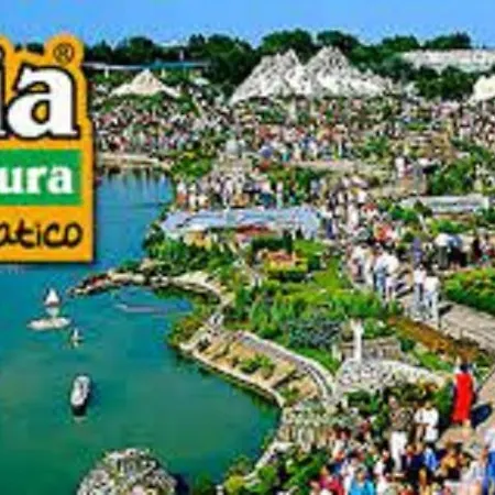 Mipro Mobilhome Kemping *