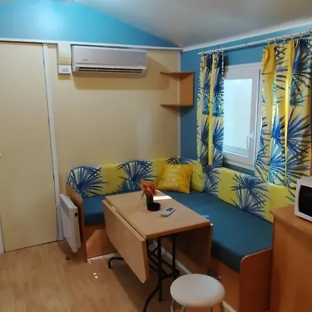 Mipro Mobilhome Κάμπινγκ *